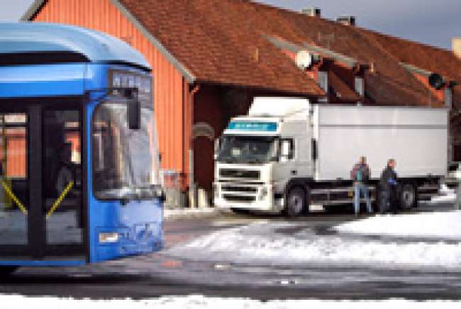 Volvo apresenta solução híbrida para veículos pesados