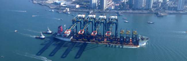 Brasil Terminal Portuário inicia descarga de equipamentos