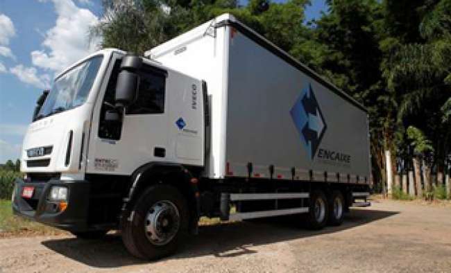 Iveco entrega 22 caminhões para transportadora paulista