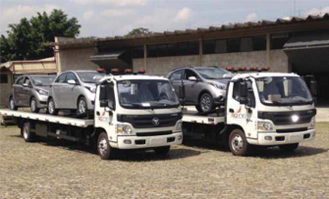 Foton Caminhões entrega nove veículos para a RG Log