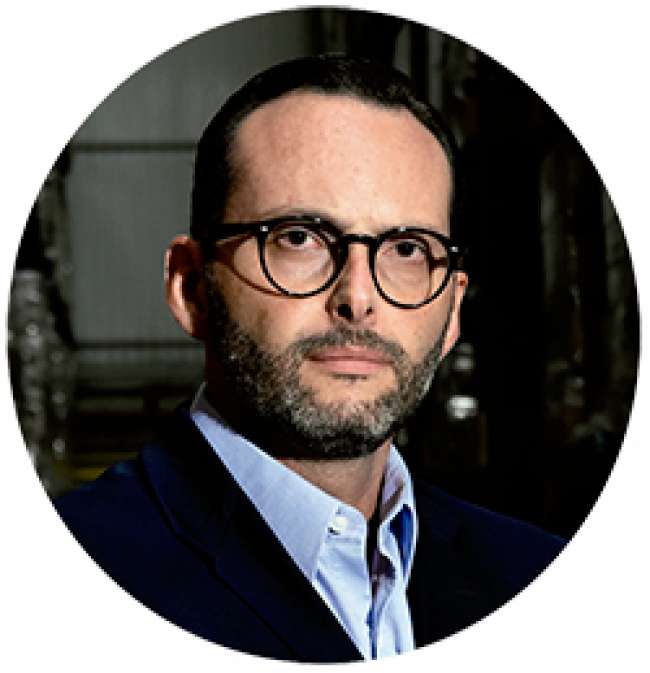 Reforçada e renovada