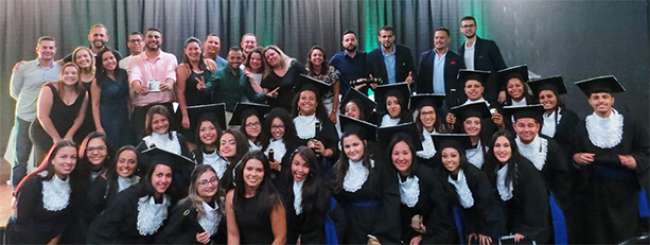 Formatura da primeira turma do projeto na Sequoia, em dezembro de 2018