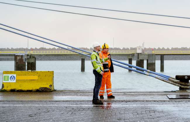 Porto de Antuérpia-Bruges inicia operação compartilhada