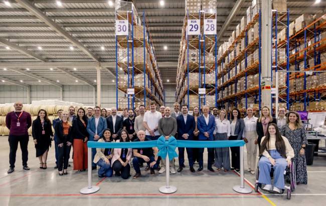 Coloplast inaugura novo CD em Navegantes (SC) para ampliar capacidade logística no Brasil