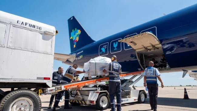 Azul Cargo registra aumentos de até 1.200% em diversos segmentos no segundo trimestre