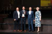 STILL gana el Premio IFOY 2025 con la carretilla elevadora automatizada FM-X iGo