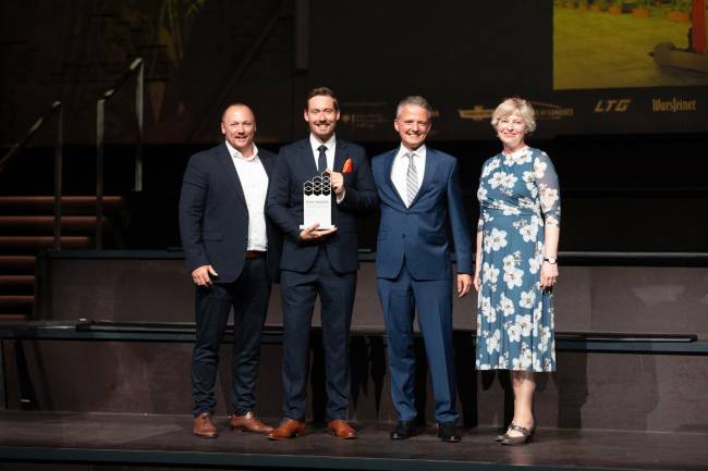 STILL gana el Premio IFOY 2025 con la carretilla elevadora automatizada FM-X iGo