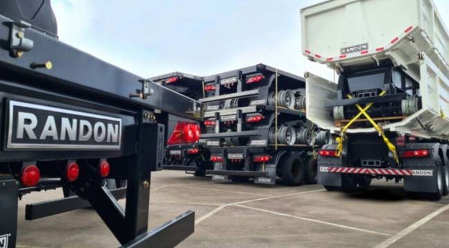 Indústria de implementos rodoviários registra queda no total de entregas no acumulado de 2025