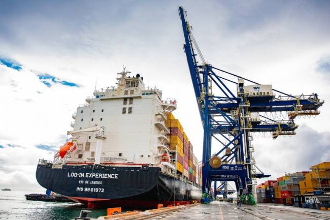 Portos do Nordeste movimentam 150 milhões de toneladas no primeiro semestre