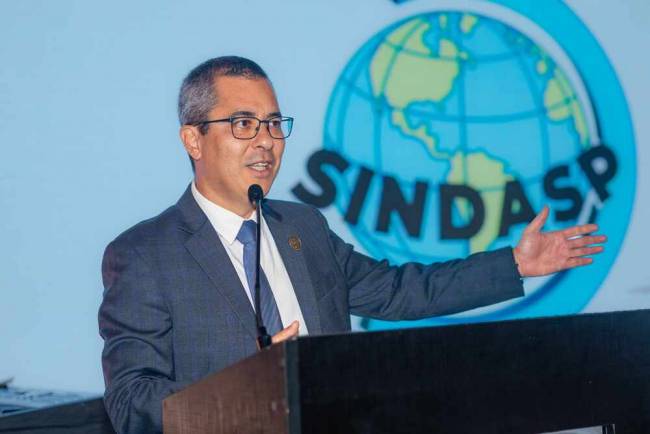 Após três anos, Receita Federal aplicará nova prova para habilitação de Despachantes Aduaneiros