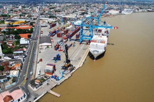Porto de Itajaí registra crescimento de 127% em 8 meses