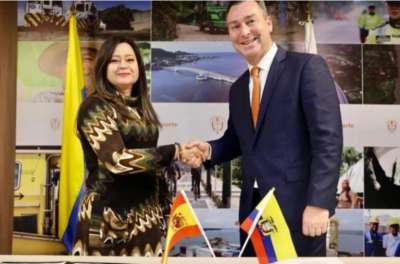 Colombia y España acuerdan cooperación para descarbonizar y modernizar el sistema portuario nacional