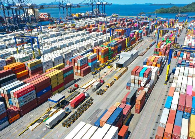 TCP inicia operação de novo scanner de cargas no Terminal de Contêineres de Paranaguá