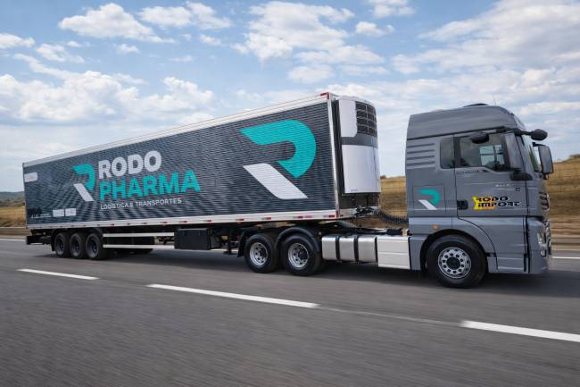 Rodo Import obtém certificações da Anvisa e amplia atuação no transporte rodoviário de produtos regulados