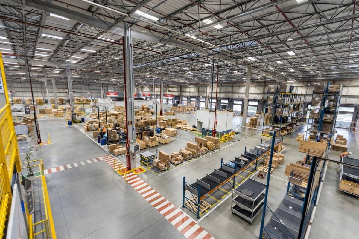 CSI CARGO implementa la automatización con vehículos guiados automáticamente (AGV) en una de las mayores operaciones intralogísticas de Brasil