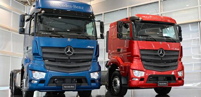 Mercedes-Benz amplia linha Axor e inclui suspensão pneumática e nova versão plataforma