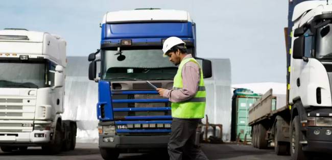 Indústria de implementos rodoviários cresce 23,7% em março e indica recuperação do setor