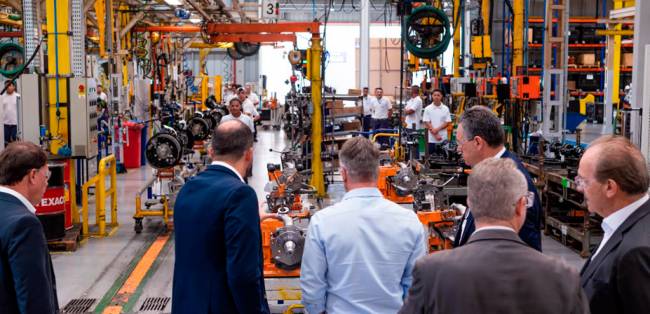 Suspensys inaugura planta en Mogi Guaçu y firma contrato de 10 años con Mercedes-Benz do Brasil