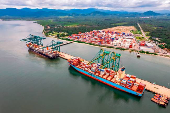 Coamo e Yara estudam oportunidades em futuro terminal conjunto no Porto de Itapoá
