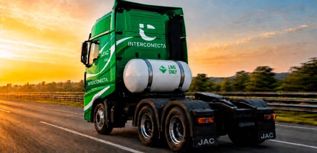 Grupo Nimofast, Edge e Green Cargo lançam plataforma de transporte rodoviário movida a GNL