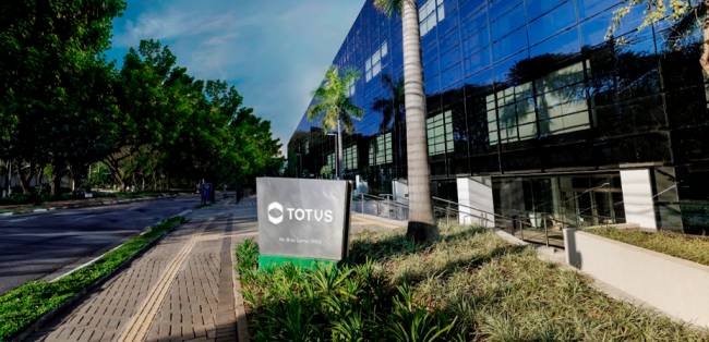 Flash Courier amplia uso de IA da TOTVS para automatizar processos