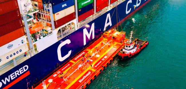 Porto de Santos inicia abastecimento regular de navios com etanol