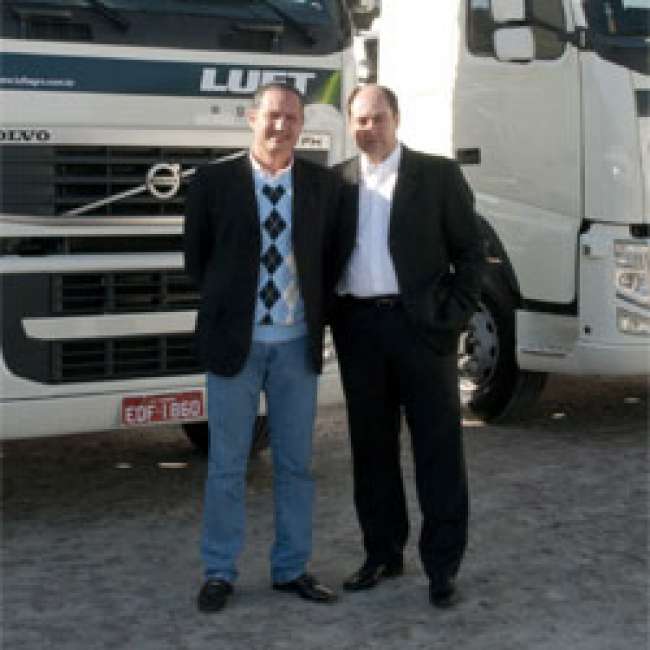 Luft Agro recebe 43 caminhões Volvo