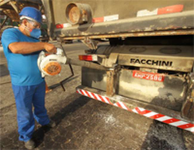 Porto de Paranaguá intensifica ações para garantir a limpeza das vias de acesso