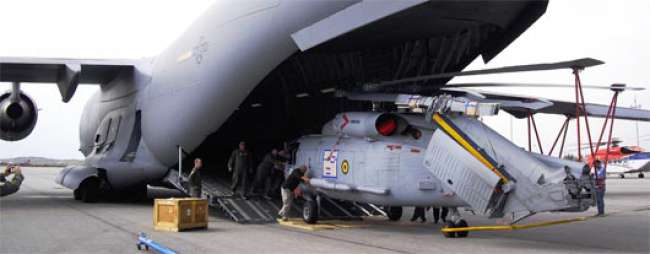 Aeroporto de Cabo Frio recebe cargueiro da Força Aérea Americana