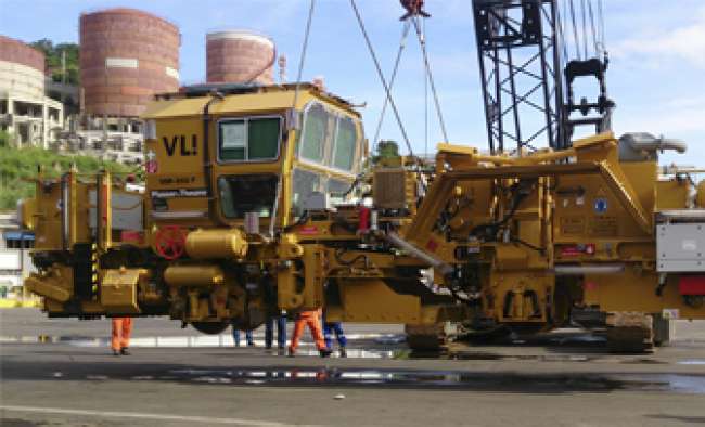 VLI recebe equipamentos para manutenção de via