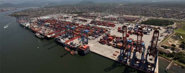 Santos Brasil e John Deere fecham contrato logístico