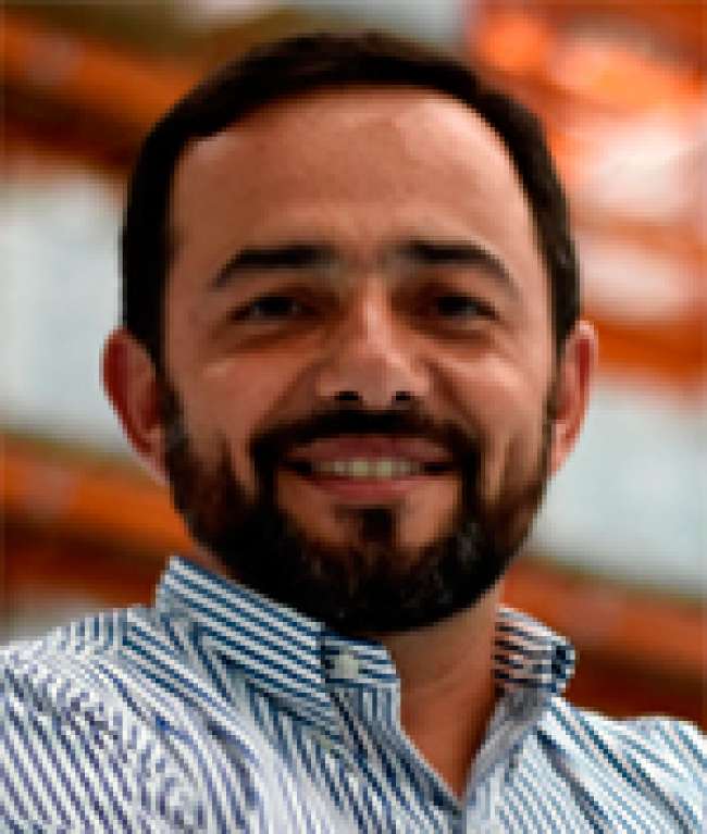  Moraes, diretor Comercial da Gat