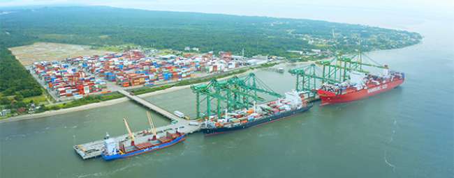 Porto Itapoá finaliza o primeiro semestre com aumento de 41,3% nas importações