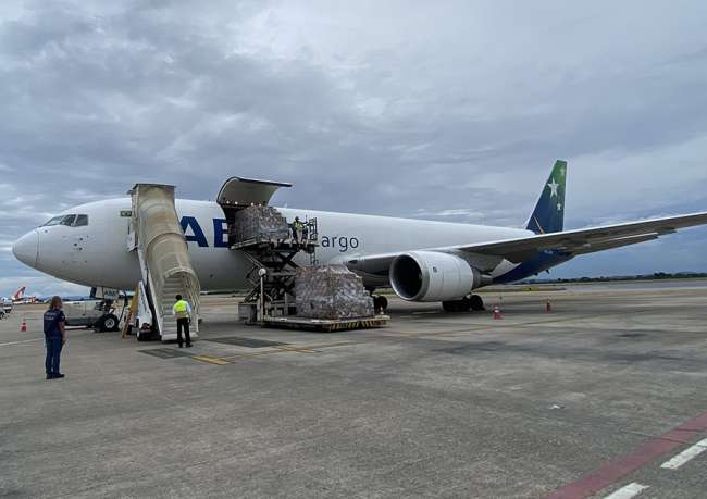 BH Airport recebe 150 toneladas de insumos para testes de Covid-19 