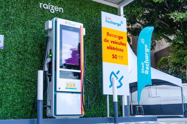 Raízen inaugura primeiro eletroposto Shell Recharge no Brasil