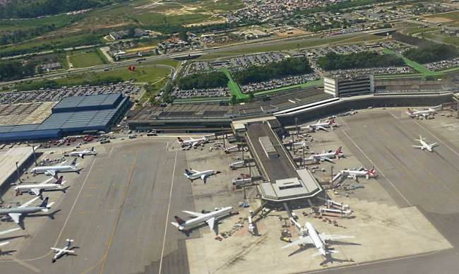 GRU Airport anuncia expansão de armazéns de cargas e serviço de Transshipment exclusivo