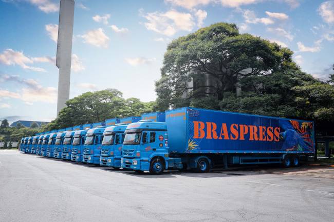 Braspress investe R$ 18,4 milhões em frota e compra 100 novas carretas semi-térmicas