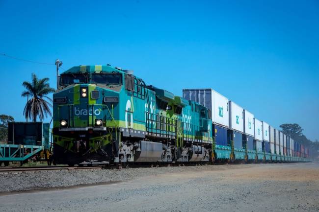 Transporte por contêineres cresce 25% no trecho de Sumaré (SP) a Rondonópolis (MT)