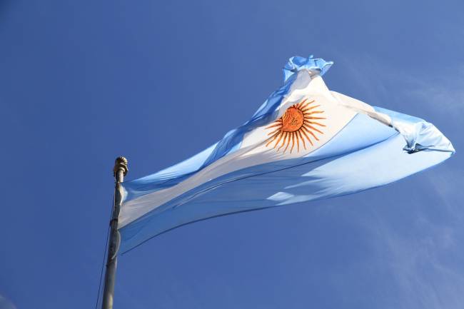 Argentina registra menor fluxo de caminhões com grãos nos portos em 22 anos
