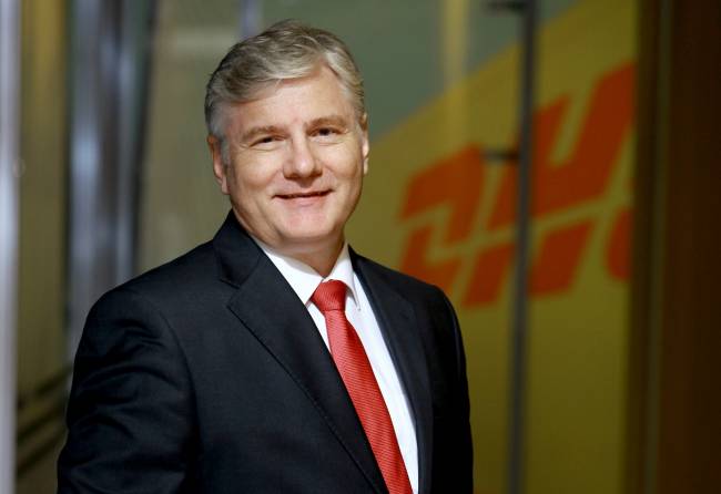 Executivos da DHL Global Forwarding discutem as tendências globais de frete marítimo e logística