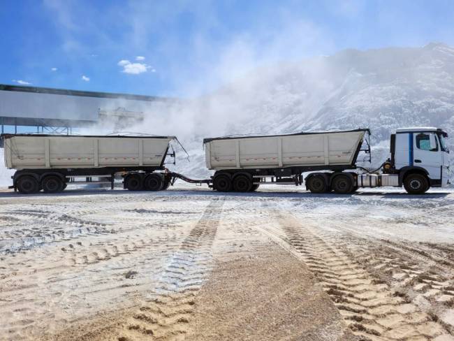 Addiante adquire 44 caminhões extrapesados Mercedes-Benz Actros para locação