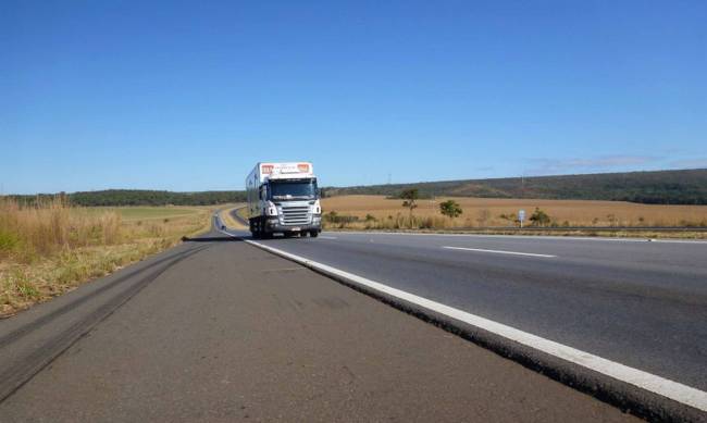 Roadcard e ConectCar anunciam parceria para facilitar pagamentos de vale-pedágio no transporte rodoviário de cargas