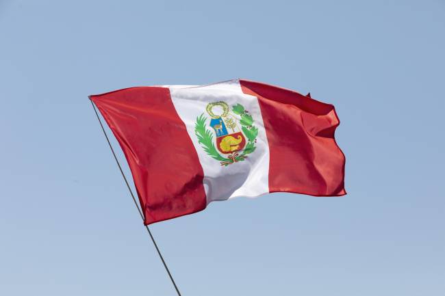 Mercado de veículos comerciais pesados no Peru registra crescimento em outubro de 2023