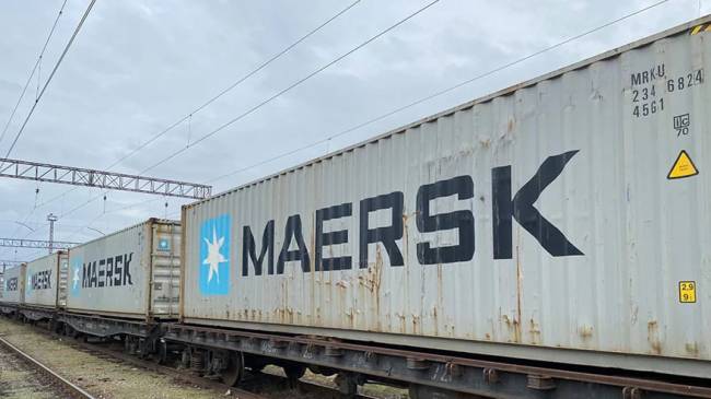 Maersk registra resultados do primeiro trimestre em linha com as expectativas em meio a desafios no Mar Vermelho