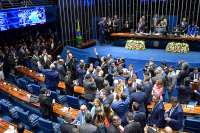 Senado discute fiscalização do tempo de direção e descanso de motoristas profissionais