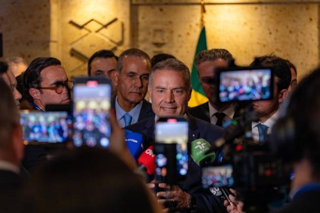 Renan Filho destaca capacidade logística brasileira para ampliação das exportações durante missão oficial no Japão