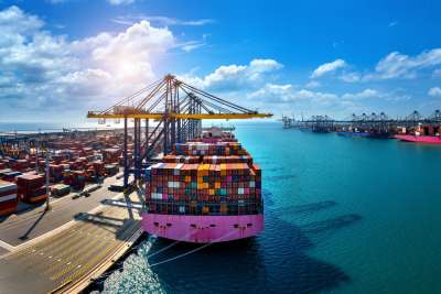Gargalos em portos da Europa afetam logística global e pressionam fretes