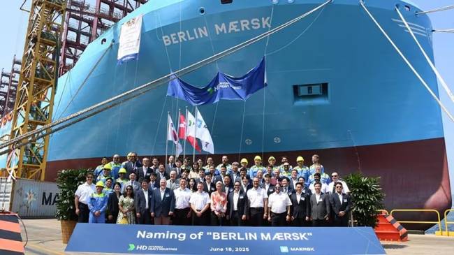 Maersk lança nova classe de navios movidos a metanol
