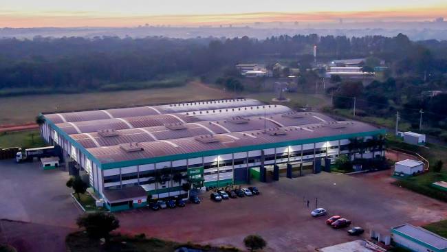 Brasilux inaugura novo Centro de Distribuição e dobra sua capacidade de armazenamento