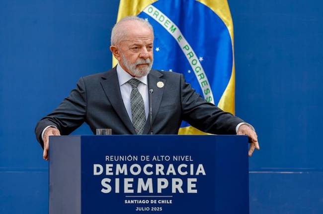 Transportadoras brasileiras demonstram preocupação com crise comercial entre Brasil e Estados Unidos